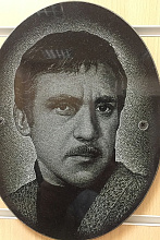 Портрет на камне и плитке из гранита