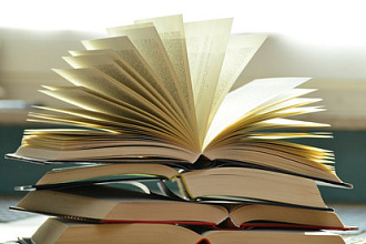 Написание статей и текстов для книг или журналов
