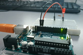 Разработка и тестирование скетча для Arduino