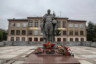 База - компании Полевской